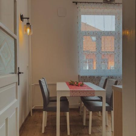 Pirc Apartment On Dunajska Street Lubiana Esterno foto