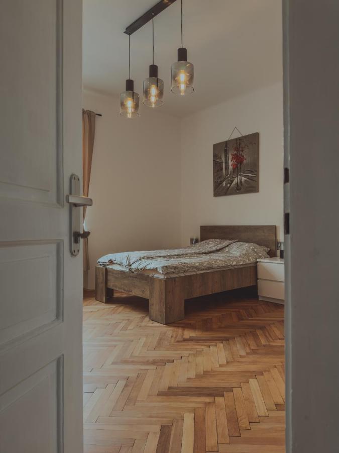 Pirc Apartment On Dunajska Street Lubiana Esterno foto